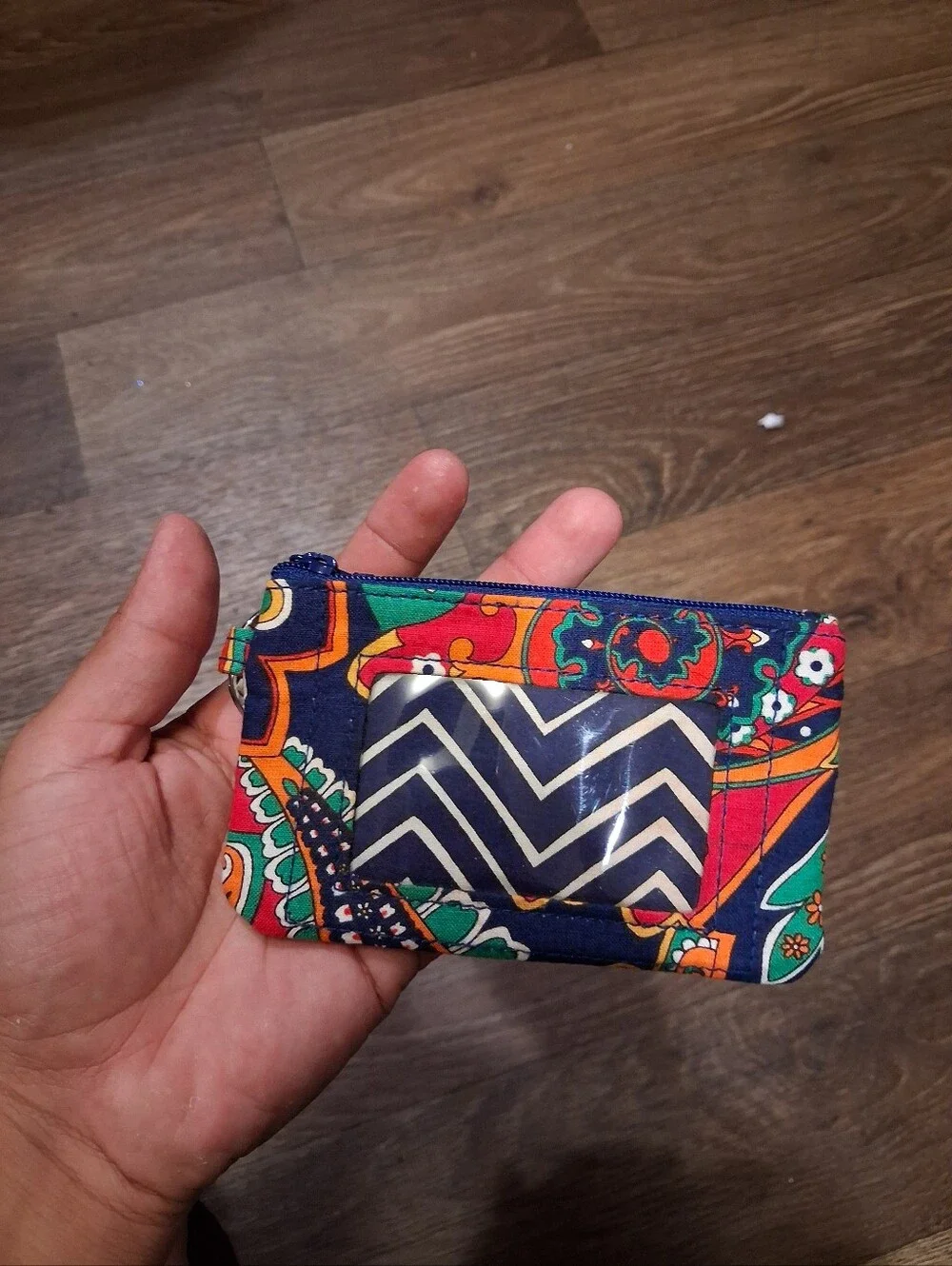 Vera Bradley compact vera